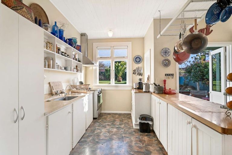 Photo of property in 46 Till Street, South Hill, Oamaru, 9400