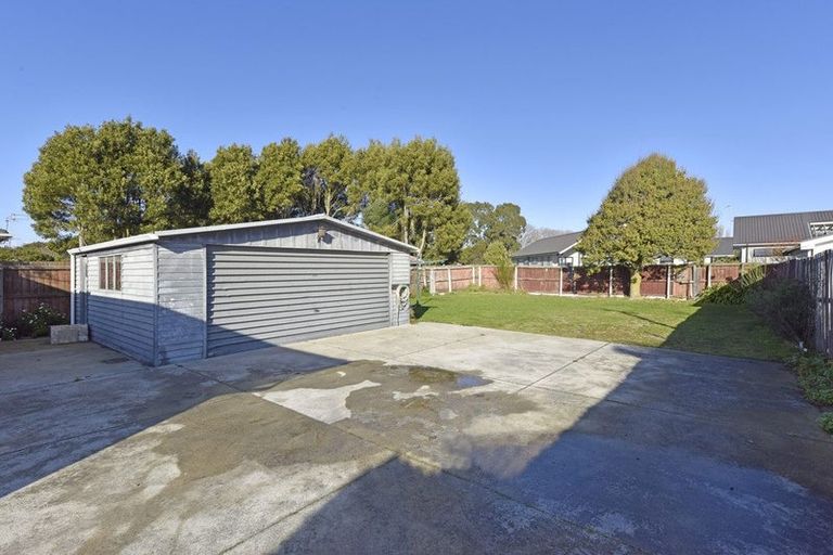Photo of property in 172 Shortland Street, Aranui, Christchurch, 8061