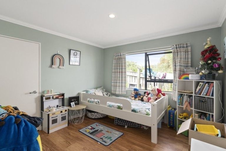 Photo of property in 38 Campbell Avenue, Paraparaumu, 5032