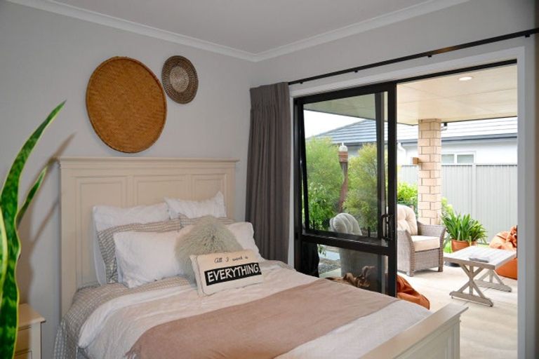 Photo of property in 3 Hurunui Drive, Te Awa, Napier, 4110