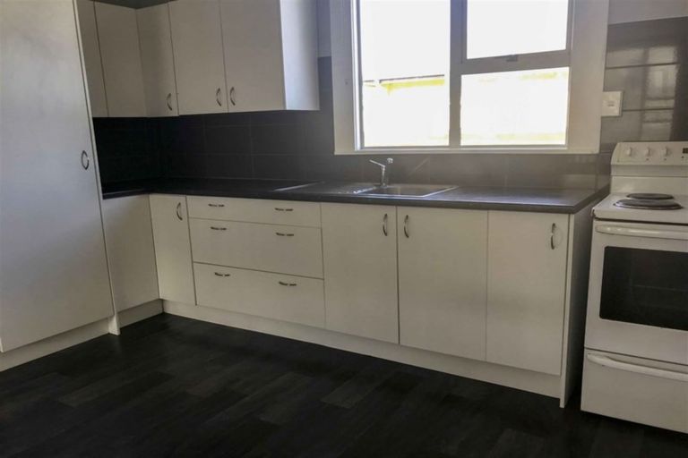 Photo of property in 48 Brown Street, Strathern, Invercargill, 9812