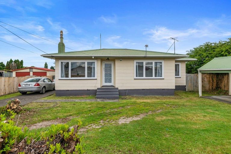 Photo of property in 1 Roosevelt Road, Western Heights, Rotorua, 3015
