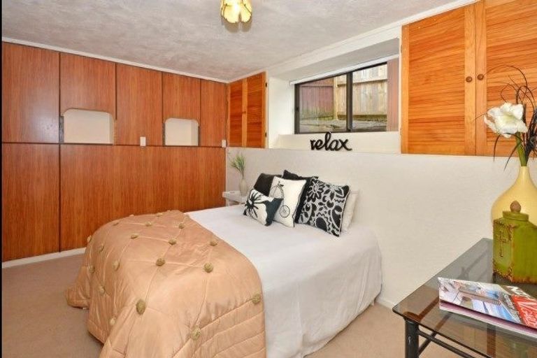 Photo of property in 2/42 Cherry Road, Bucklands Beach, Auckland, 2014