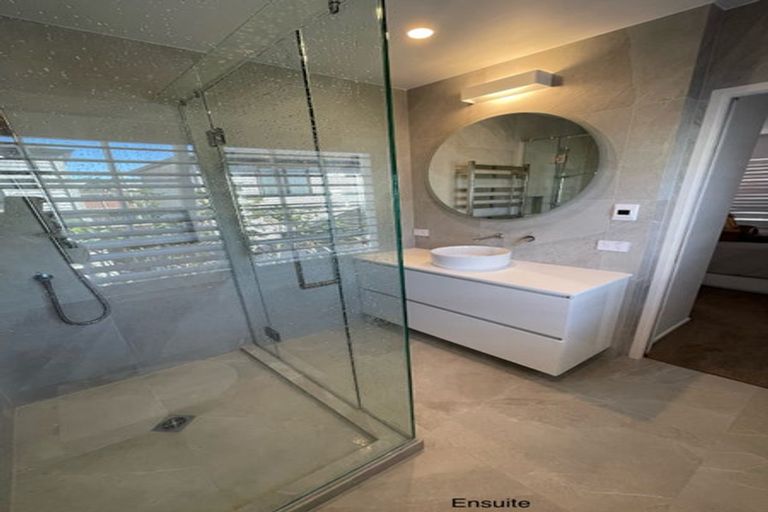 Photo of property in 1/20 Gordon Avenue, Milford, Auckland, 0620