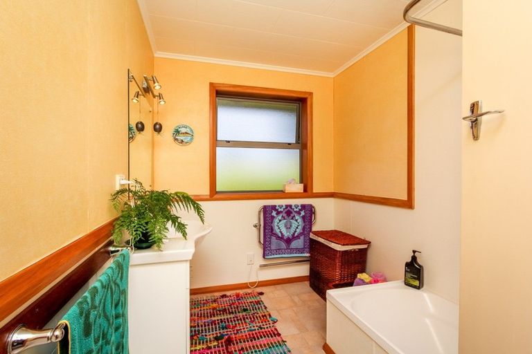 Photo of property in 2 Lynmouth Heights, Lynmouth, New Plymouth, 4310