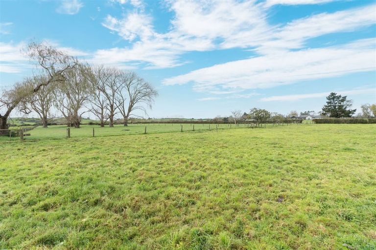 Photo of property in 2636 River Road, Horsham Downs, Hamilton, 3281