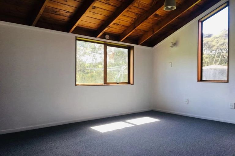 Photo of property in 1367 East Coast Road, Redvale, Albany, 0794