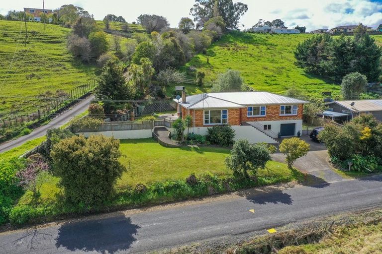 Photo of property in 11 Totara Valley Road, Thames, 3578