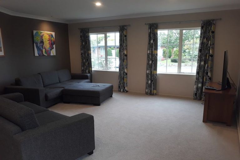 Photo of property in 42 Kinsella Crescent, Aidanfield, Christchurch, 8025