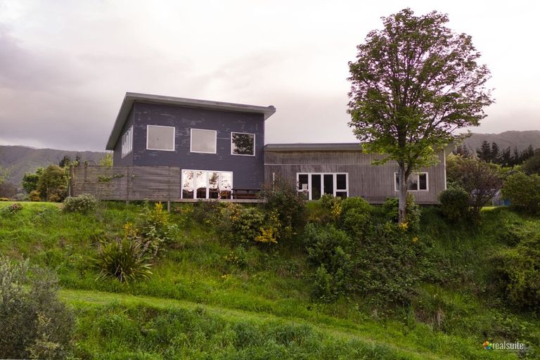 Photo of property in 1144b Maymorn Road, Maymorn, Upper Hutt, 5018