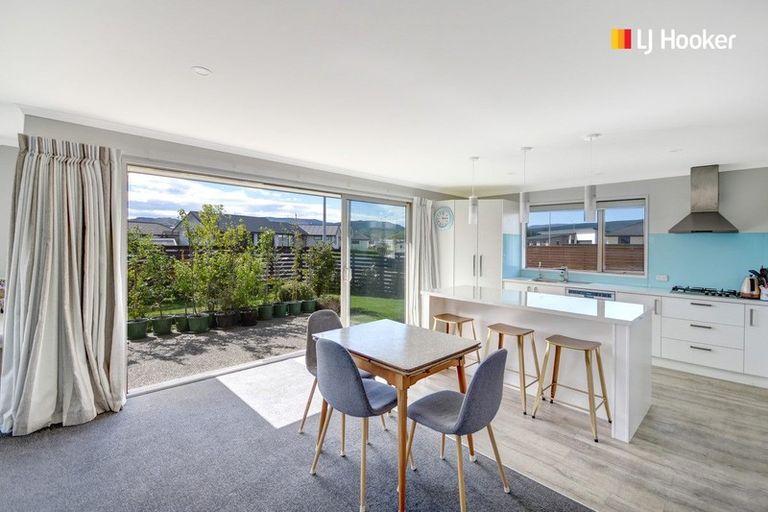 Photo of property in 49 Silver Springs Boulevard, Mosgiel, 9024