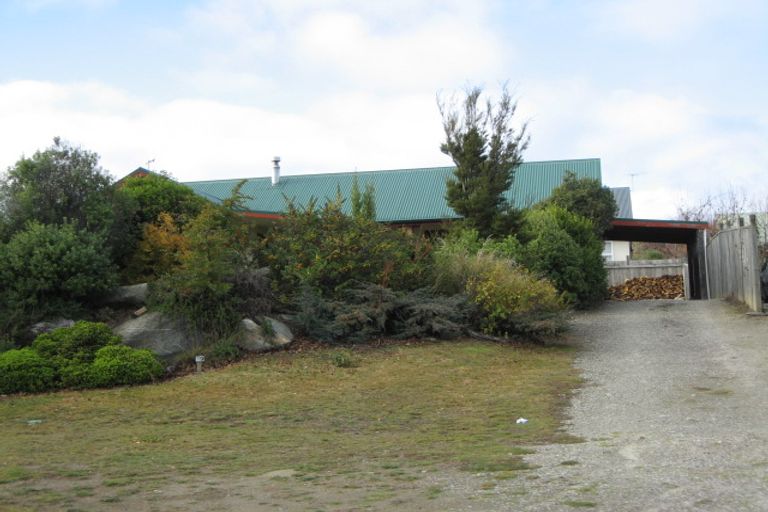 Photo of property in 19 Cherry Court, Wanaka, 9305