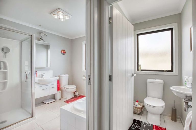 Photo of property in 9 Ward Street, Palmerston North, 4410