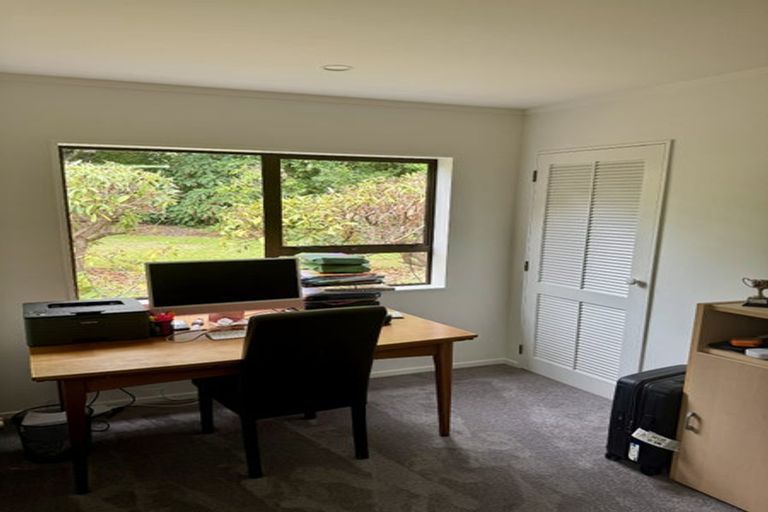 Photo of property in 5 Ngarara Road, Waikanae, 5036