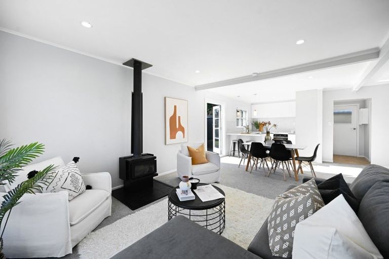 Photo of property in 92 Silverdale Road, Silverdale, Hamilton, 3216