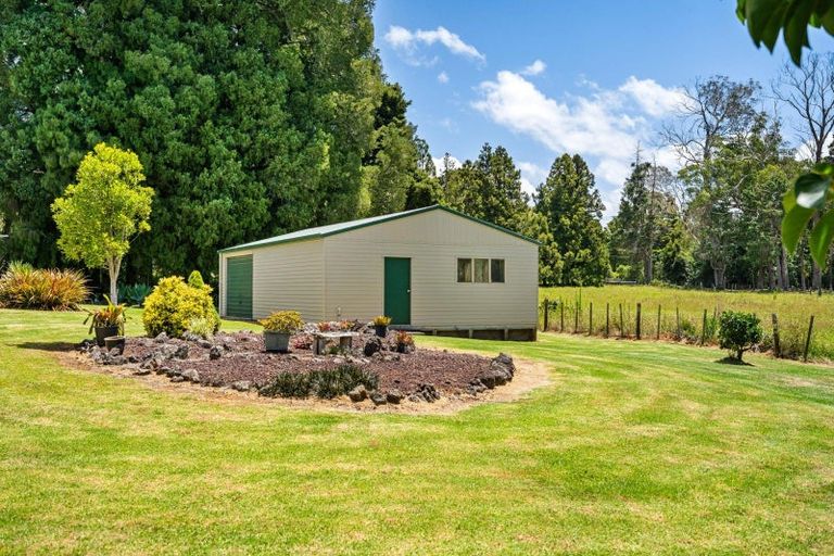 Photo of property in 384 Pipiwai Road, Ngararatunua, Whangarei, 0176