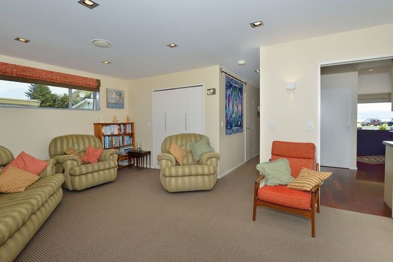 Photo of property in 155 Newcastle Street, Mahia, Nuhaka, 4198