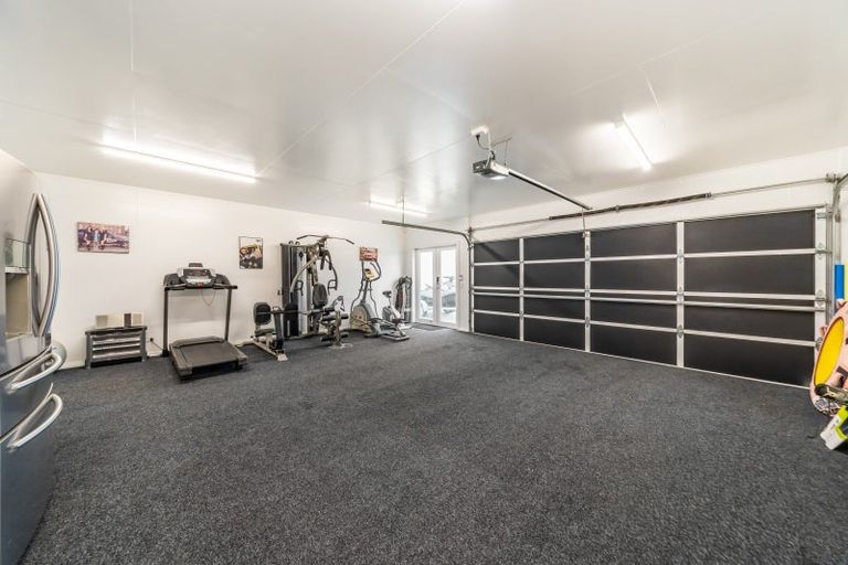 Photo of property in 87 Rutherford Drive, Waikanae Beach, Waikanae, 5036