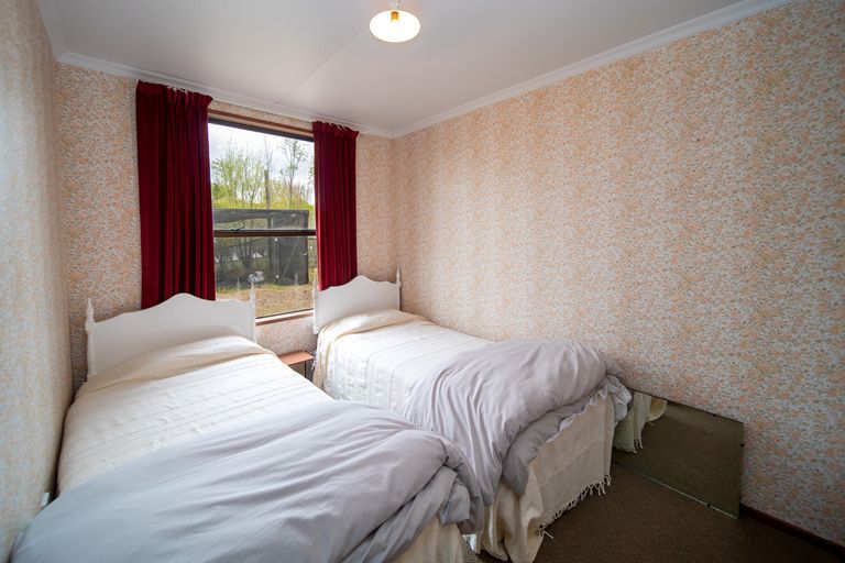 Photo of property in 70 Ferris Road, Springvale, Alexandra, 9393