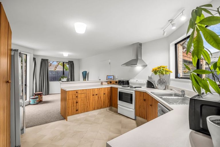 Photo of property in 2/63 Warden Street, Richmond, Christchurch, 8013