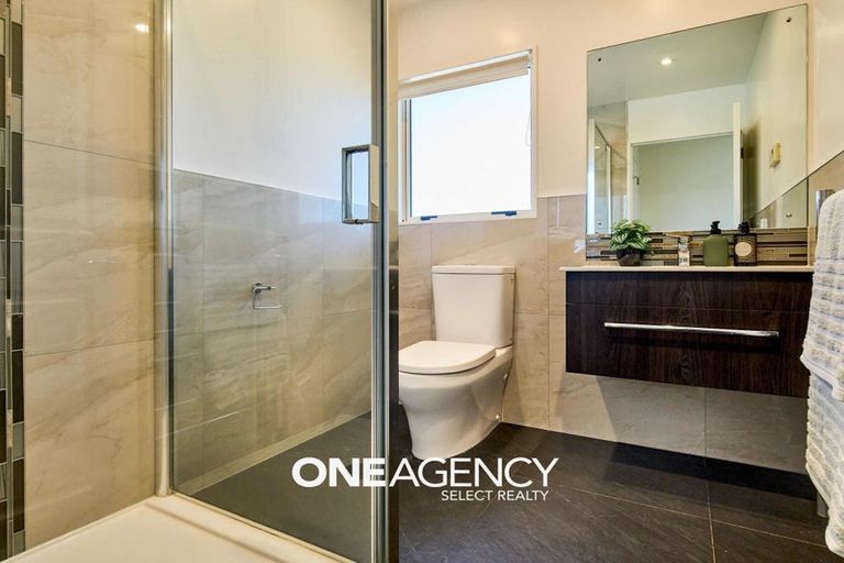 Photo of property in 19 Cabbage Tree Grove, Woodridge, Wellington, 6037