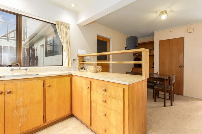 Photo of property in 6/49 Mana Esplanade, Paremata, Porirua, 5026