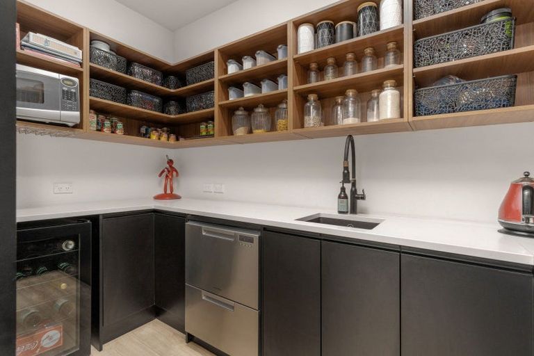 Photo of property in 37 Kohunga Crescent, Bottle Lake, Christchurch, 8083