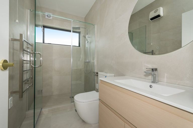 Photo of property in 33a Burberry Road, Karaka, Papakura, 2578