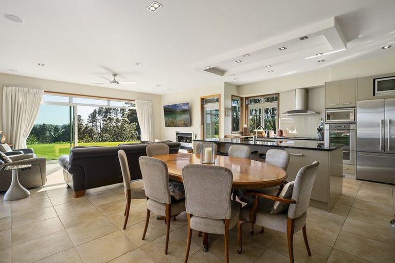 Photo of property in 329o Plummers Point Road, Whakamarama, 3172