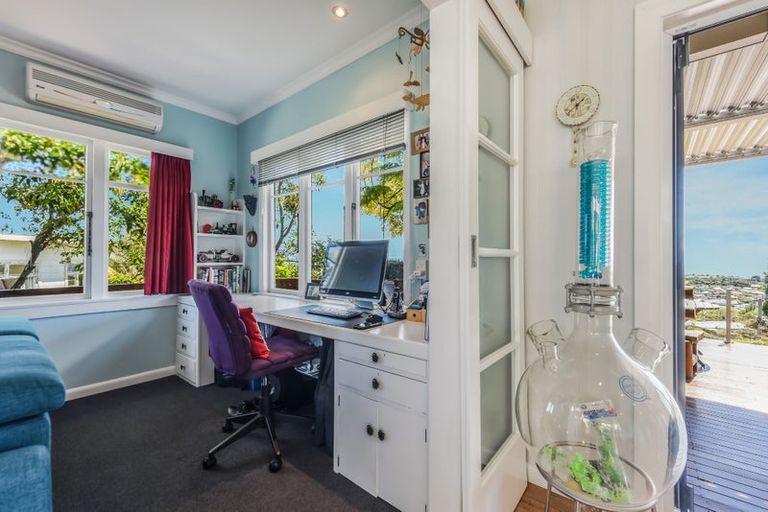 Photo of property in 4 Rangiora Terrace, Tahunanui, Nelson, 7011