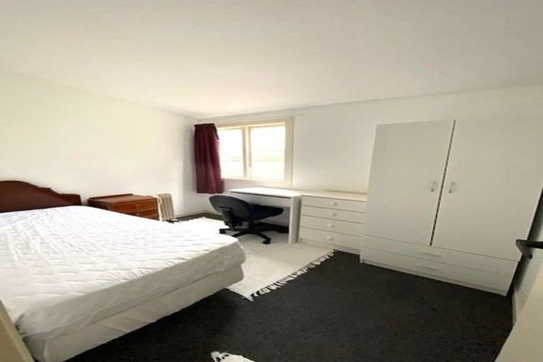 Photo of property in 104 Tinakori Road, Thorndon, Wellington, 6011