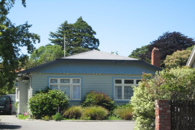 Photo of property in 28 Aylmer Street, Somerfield, Christchurch, 8024