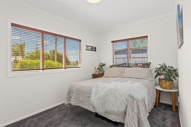 Photo of property in 2/13 Salisbury Road, Birkdale, Auckland, 0626