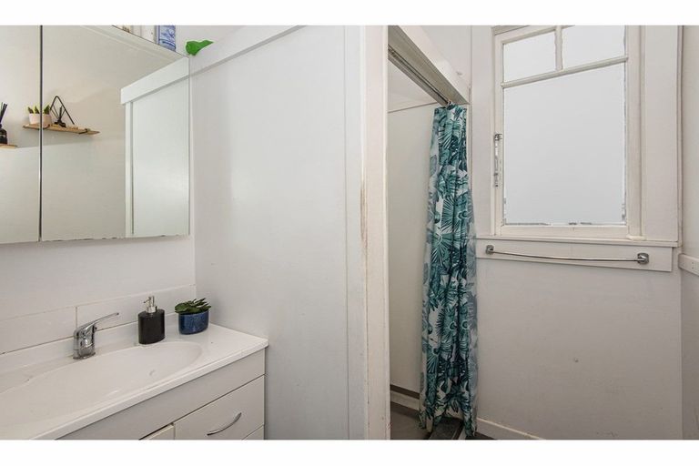 Photo of property in 43 Morningside Road, Morningside, Whangarei, 0110