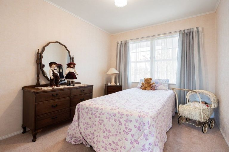 Photo of property in 65 Poaka Avenue, Dinsdale, Hamilton, 3204