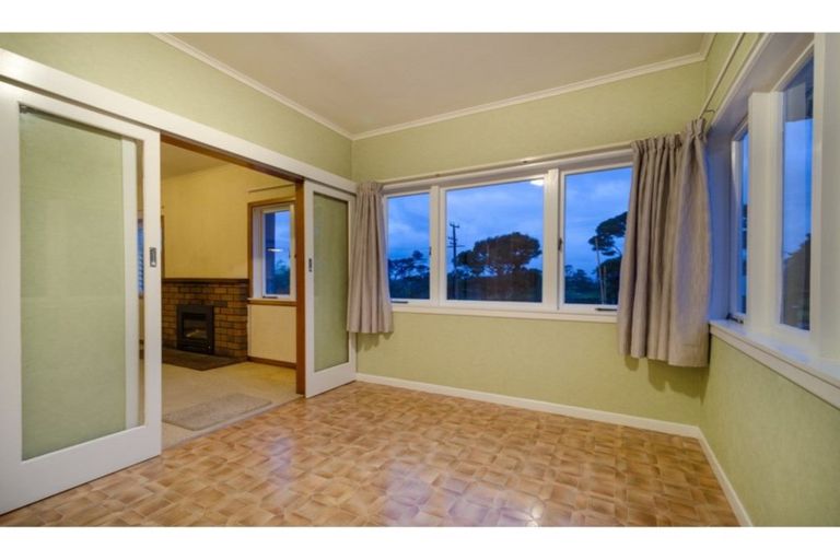 Photo of property in 94 Mcentee Road, Waitakere, Auckland, 0816