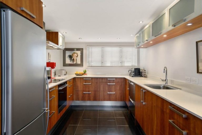 Photo of property in 1090a Whakaue Street, Rotorua, 3010