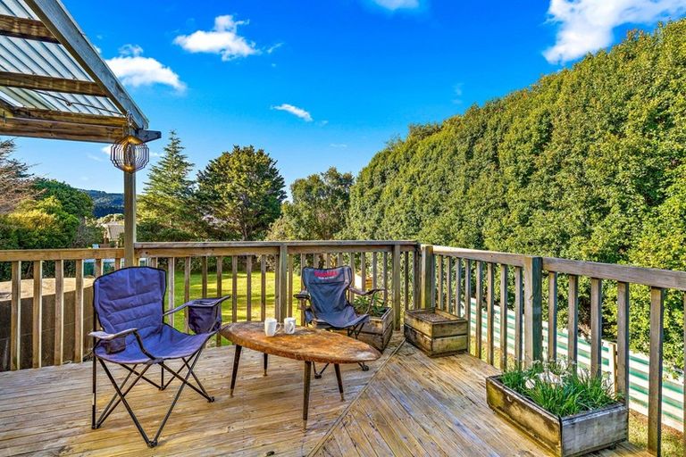 Photo of property in 23 Waimanu Place, Point Wells, Warkworth, 0986