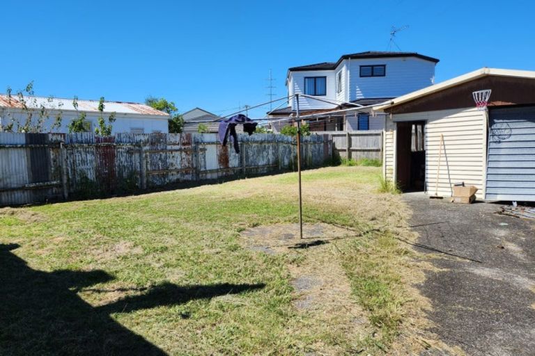 Photo of property in 8 Anthony Place, Pakuranga, Auckland, 2010