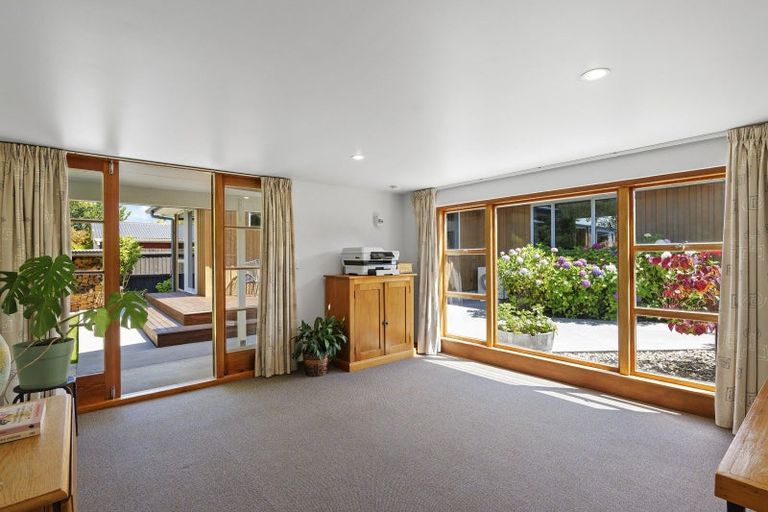 Photo of property in 50 Hudson Street, Bryndwr, Christchurch, 8053