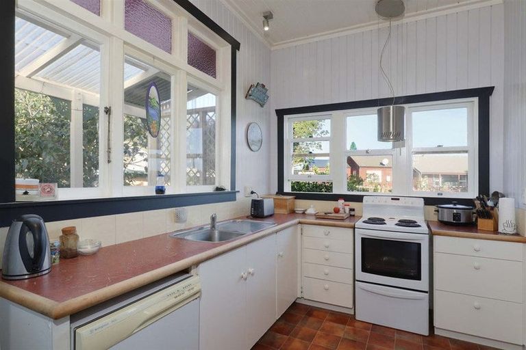 Photo of property in 24 Whitaker Street, Te Aroha, 3320