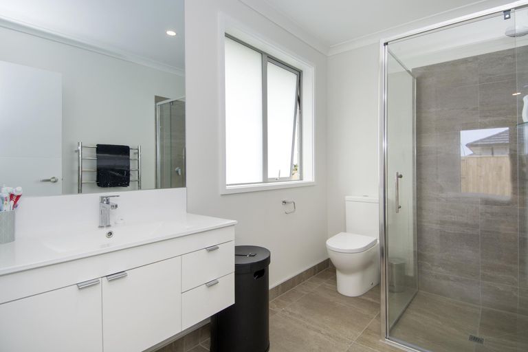 Photo of property in 61 Harding Drive, Papamoa Beach, Papamoa, 3118