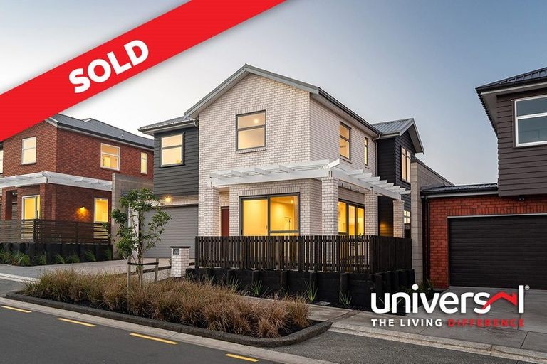 Photo of property in 7 Te Aho Matua Road, Hobsonville, Auckland, 0616