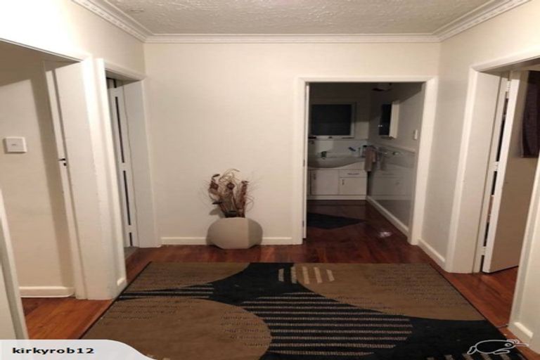 Photo of property in 111 Hansons Lane, Upper Riccarton, Christchurch, 8041