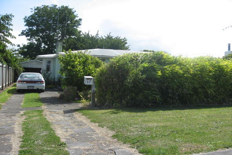 Photo of property in 17 Caffray Avenue, Aramoho, Whanganui, 4500