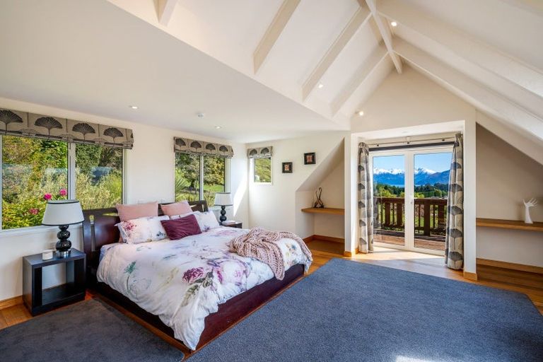 Photo of property in 56 Oak Lane, Wanaka, 9305