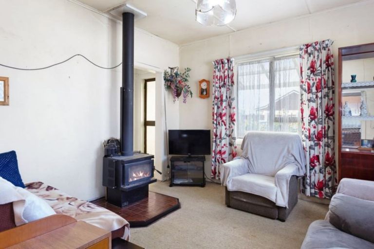 Photo of property in 9 Hugh Street, Kaiapoi, 7630