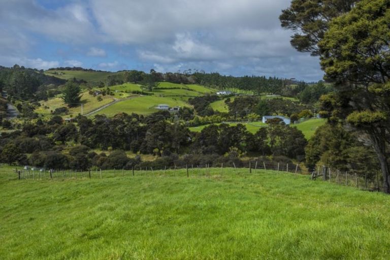 Photo of property in 9 Cory Road, Kaukapakapa, 0873