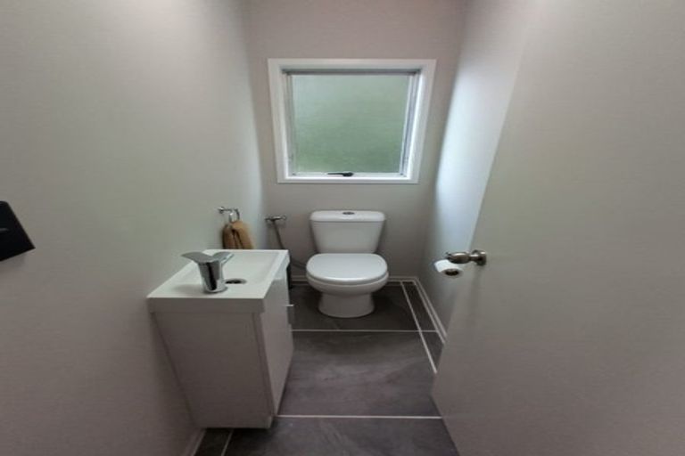 Photo of property in 15 Kindergarten Drive, Conifer Grove, Takanini, 2112