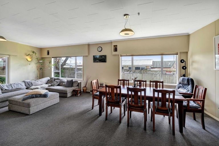 Photo of property in 3 Surrey Street, Stratford, 4332